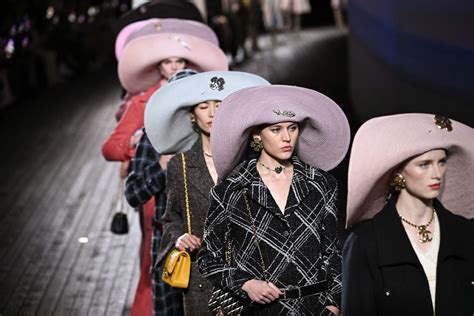 Chanel’s Fall/Winter 2024 Collection Conveys .